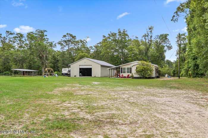 photo 1: 9173 NOAH DAVIS Road, Glen St. Mary FL 32040