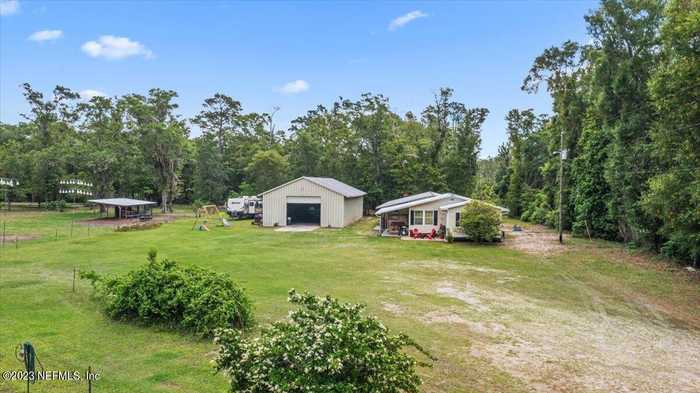 photo 2: 9173 NOAH DAVIS Road, Glen St. Mary FL 32040