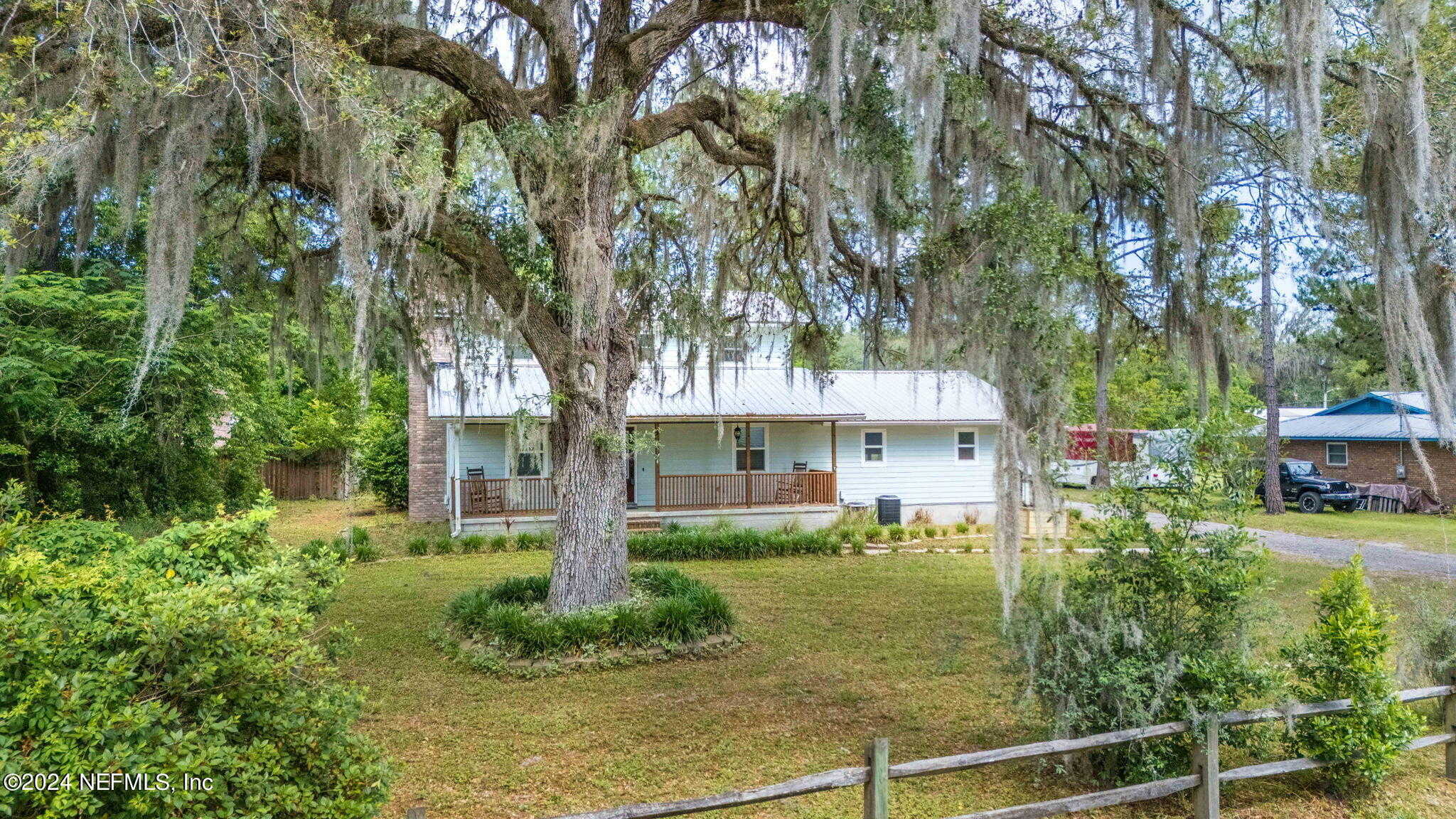 photo 2: 10622 ST MARYS Circle W, Macclenny FL 32063