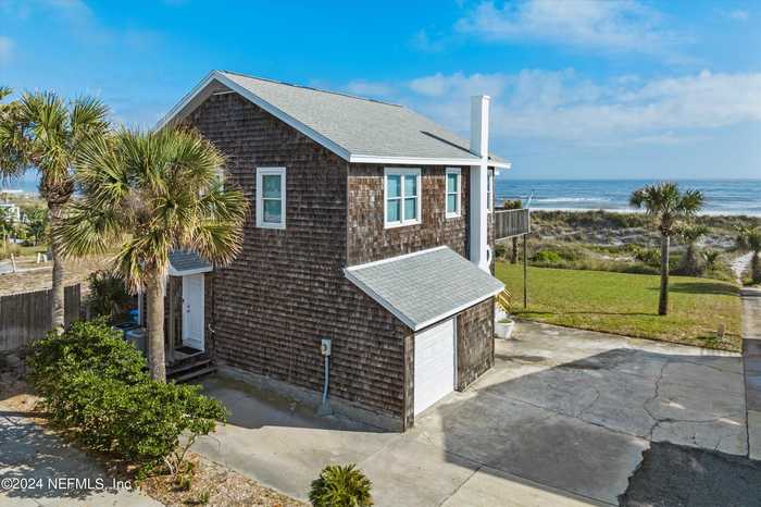 photo 1: 100 ROSE Place, Neptune Beach FL 32266