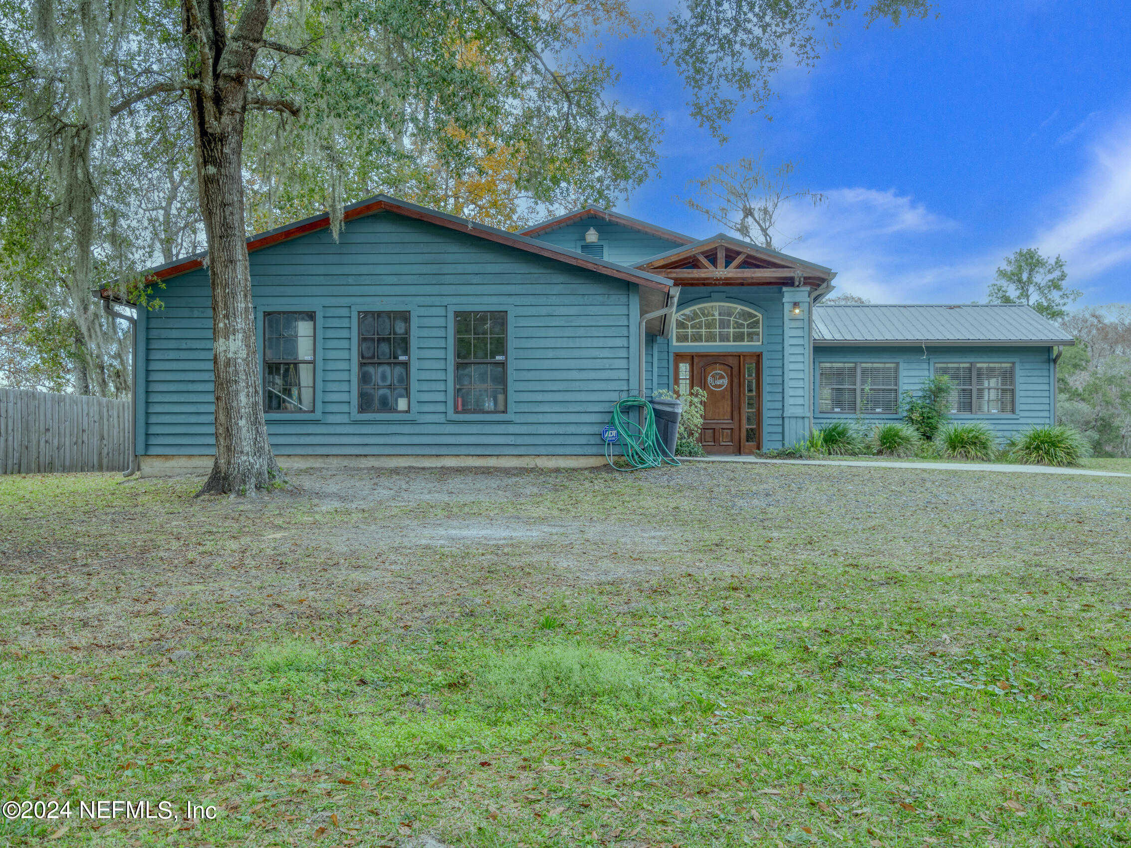 photo 2: 29173 ST. MARYS Circle, Hilliard FL 32046