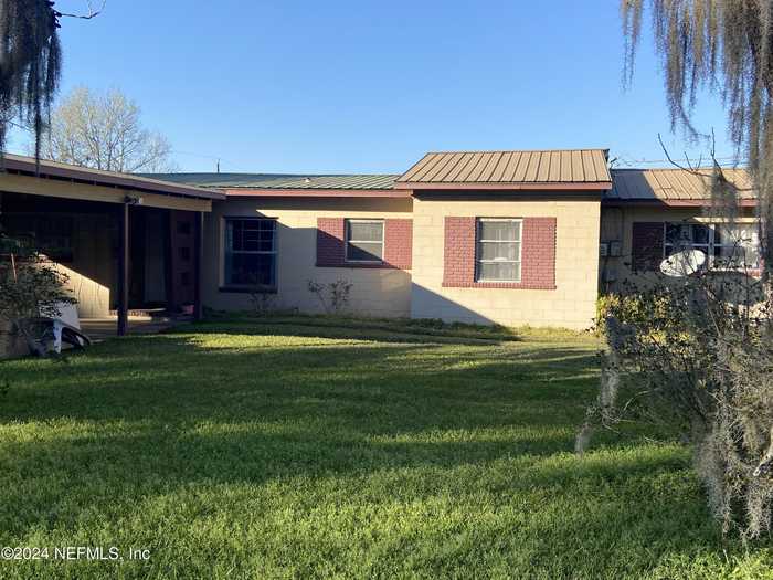 photo 2: 166 E RIVER Road, East Palatka FL 32131