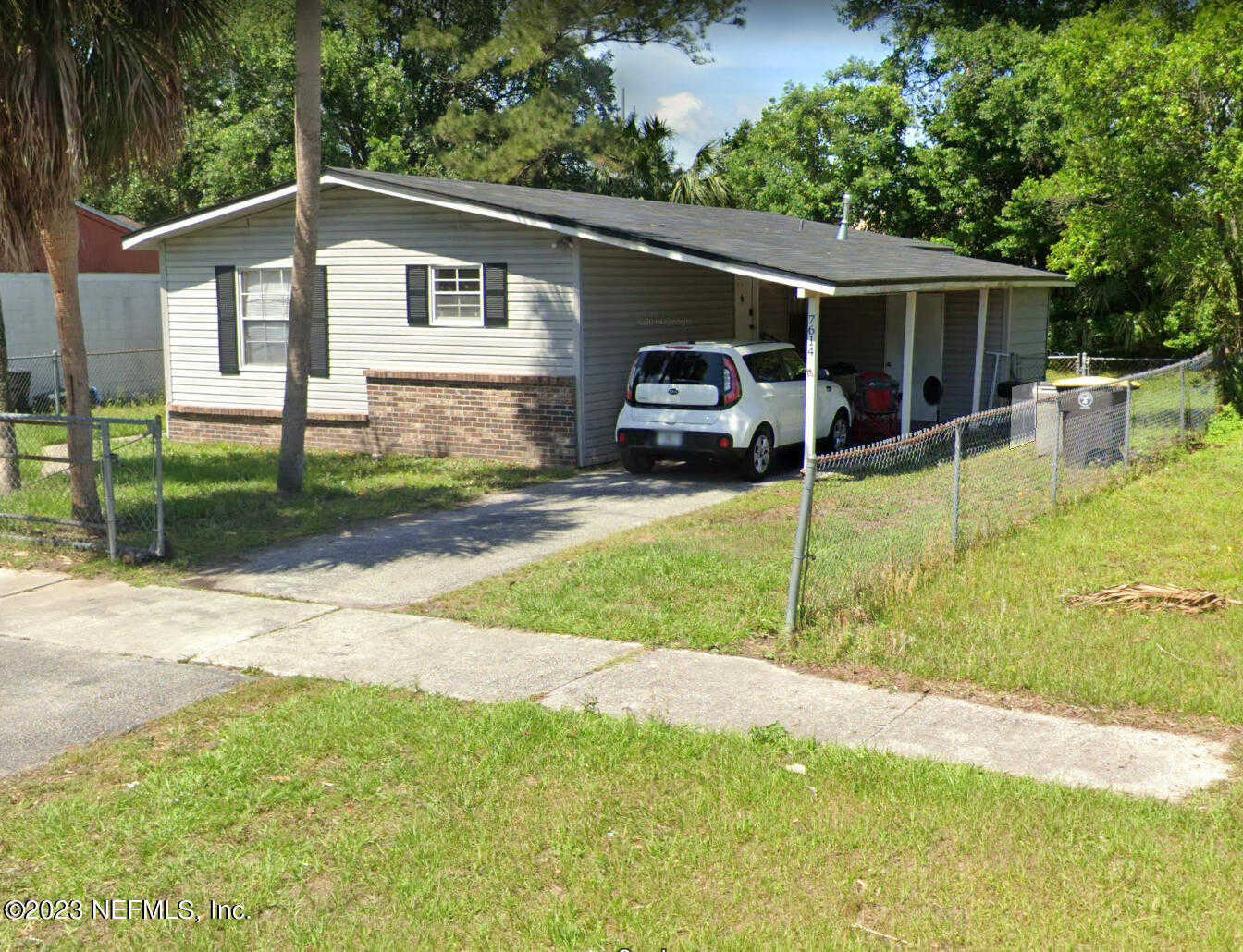 photo 1: 7614 CLUB DUCLAY Drive, Jacksonville FL 32244