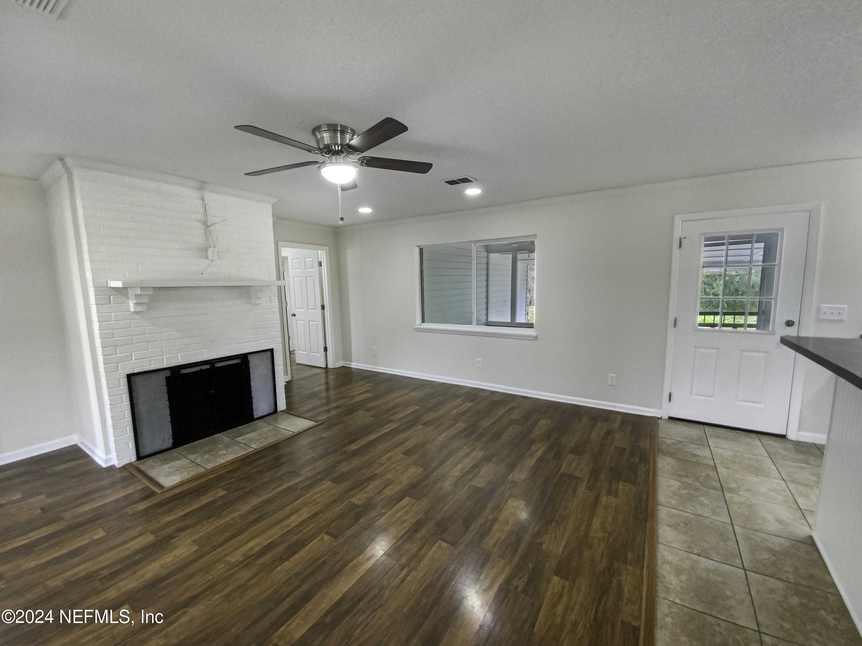 photo 3: 9849 S LINCOLN Avenue, Jacksonville FL 32040