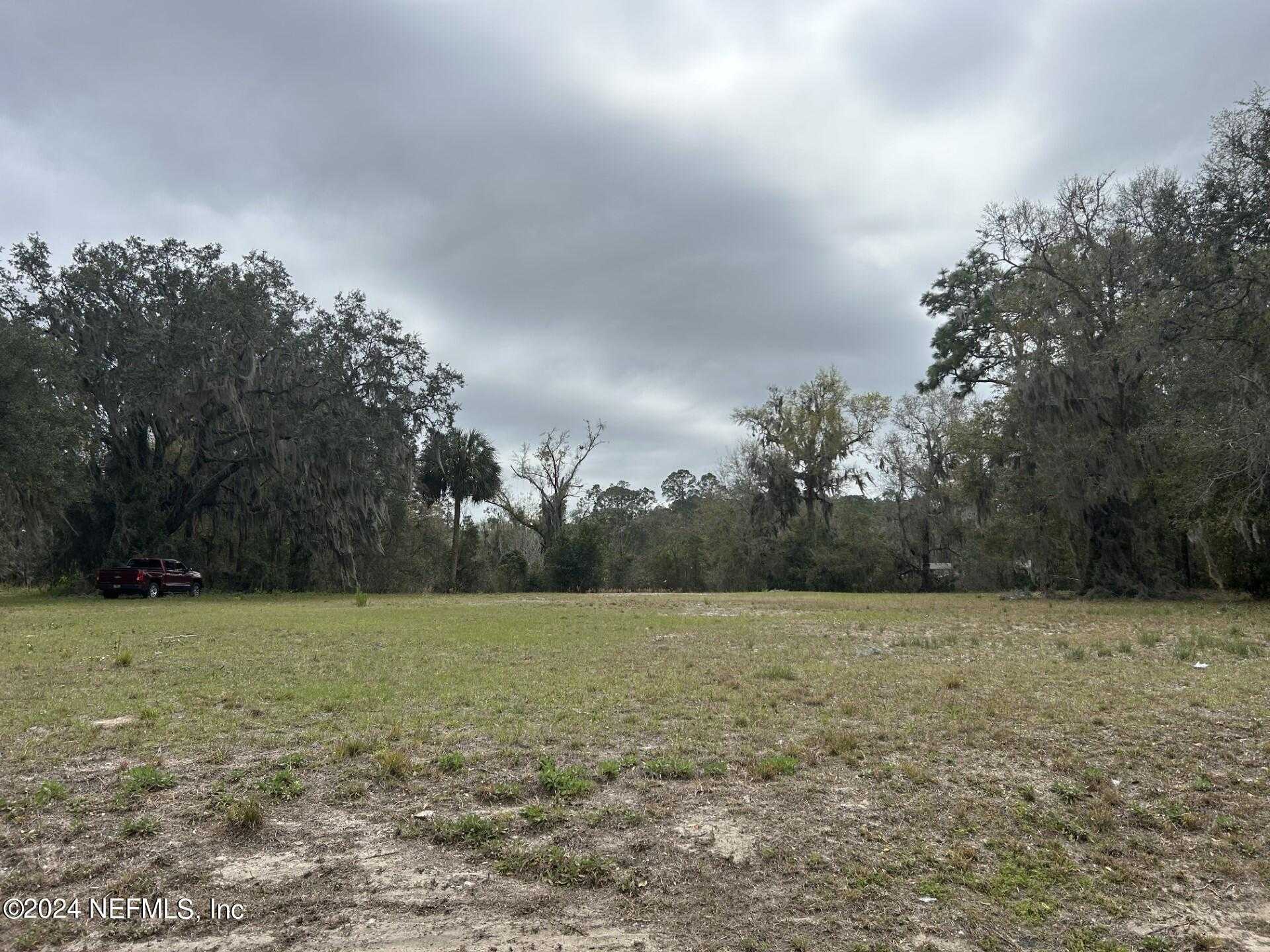 photo 1: 4505 ST JOHNS Avenue, Palatka FL 32177