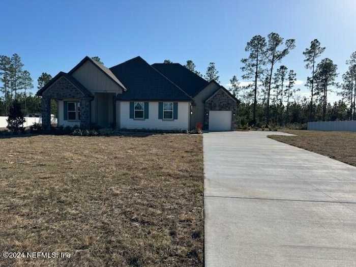 photo 1: 36039 PITCH Lane, Hilliard FL 32046