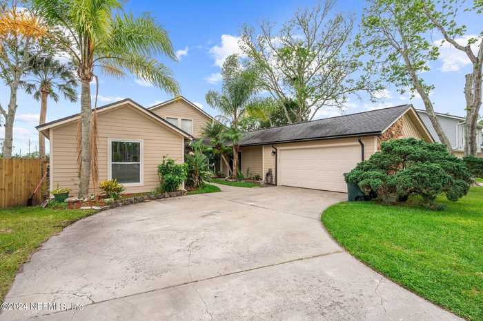 photo 1: 14068 PINE ISLAND Drive, Jacksonville FL 32224