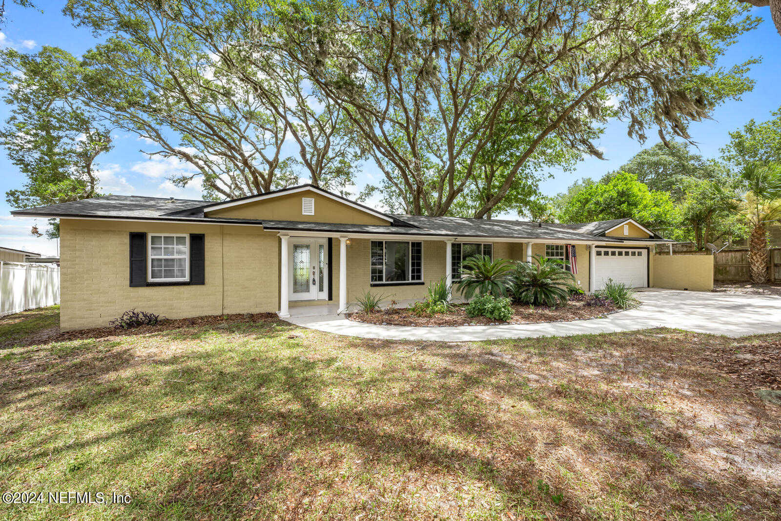 photo 1: 2205 HOLLY OAKS RIVER Drive, Jacksonville FL 32225