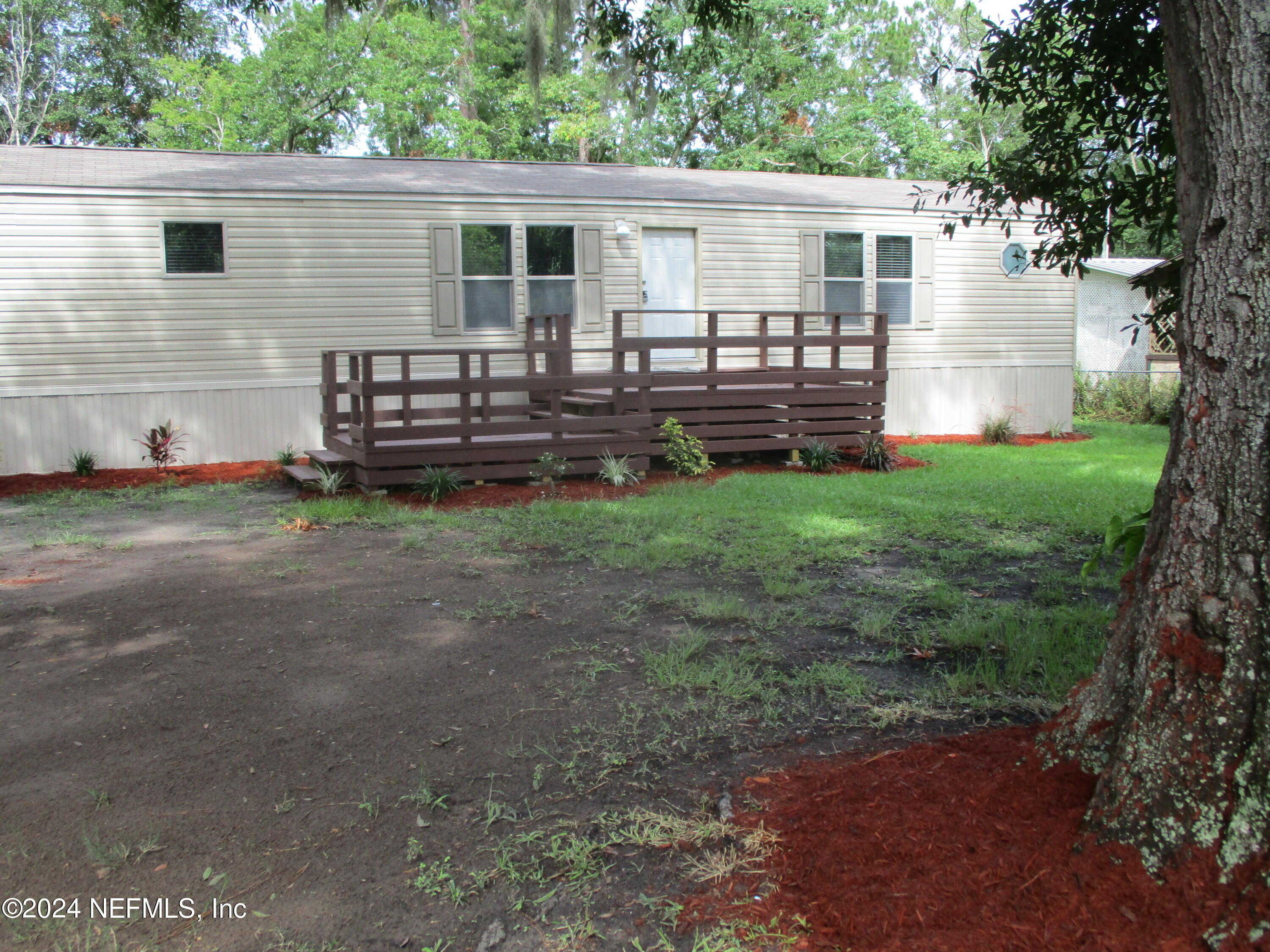 photo 1: 7631 BOB-O-LINK Road, Jacksonville FL 32219