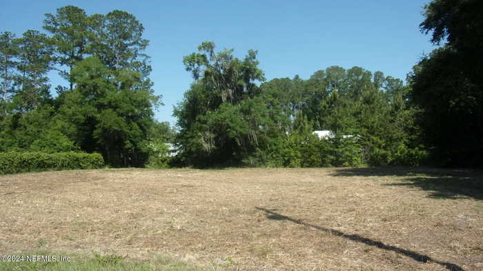 photo 1: 711 S HWY 17, Satsuma FL 32189