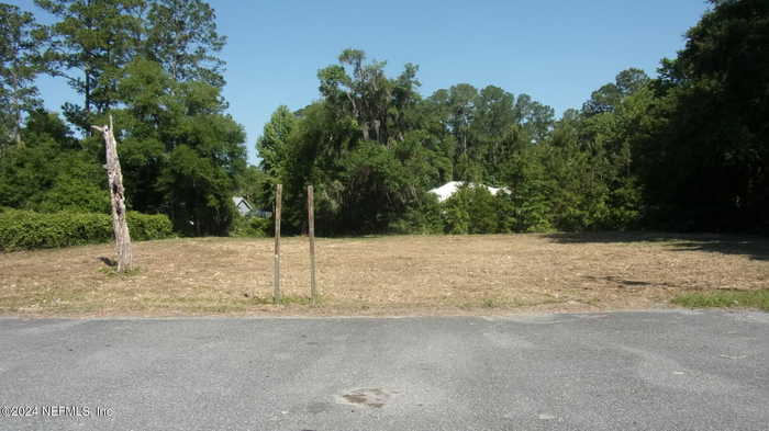 photo 8: 711 S HWY 17, Satsuma FL 32189