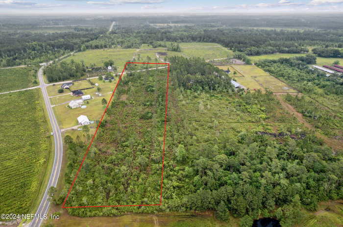 photo 1: GEIGER Road, Hilliard FL 32046