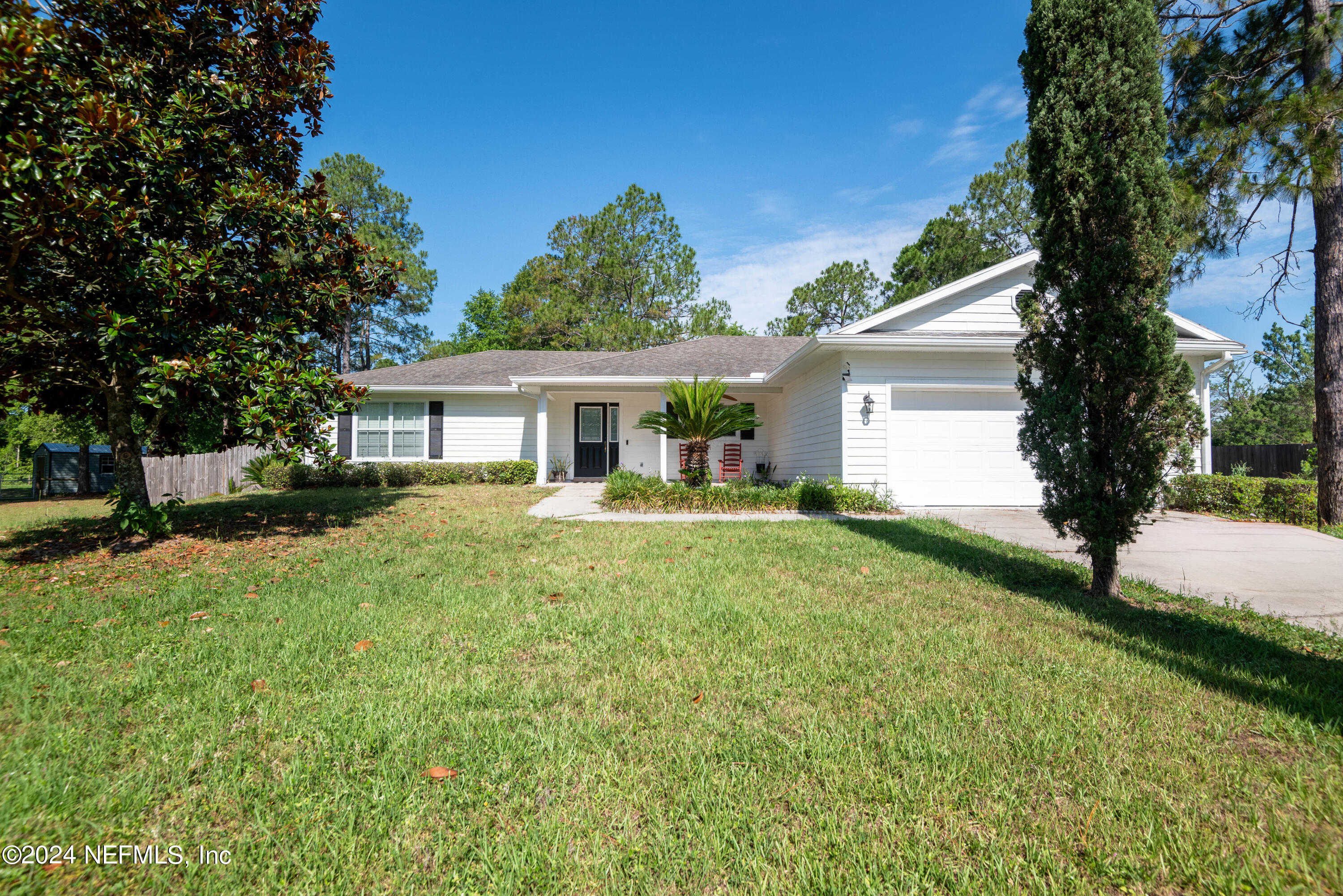 photo 2: 9968 FOX HOLLOW Drive, Hampton FL 32044