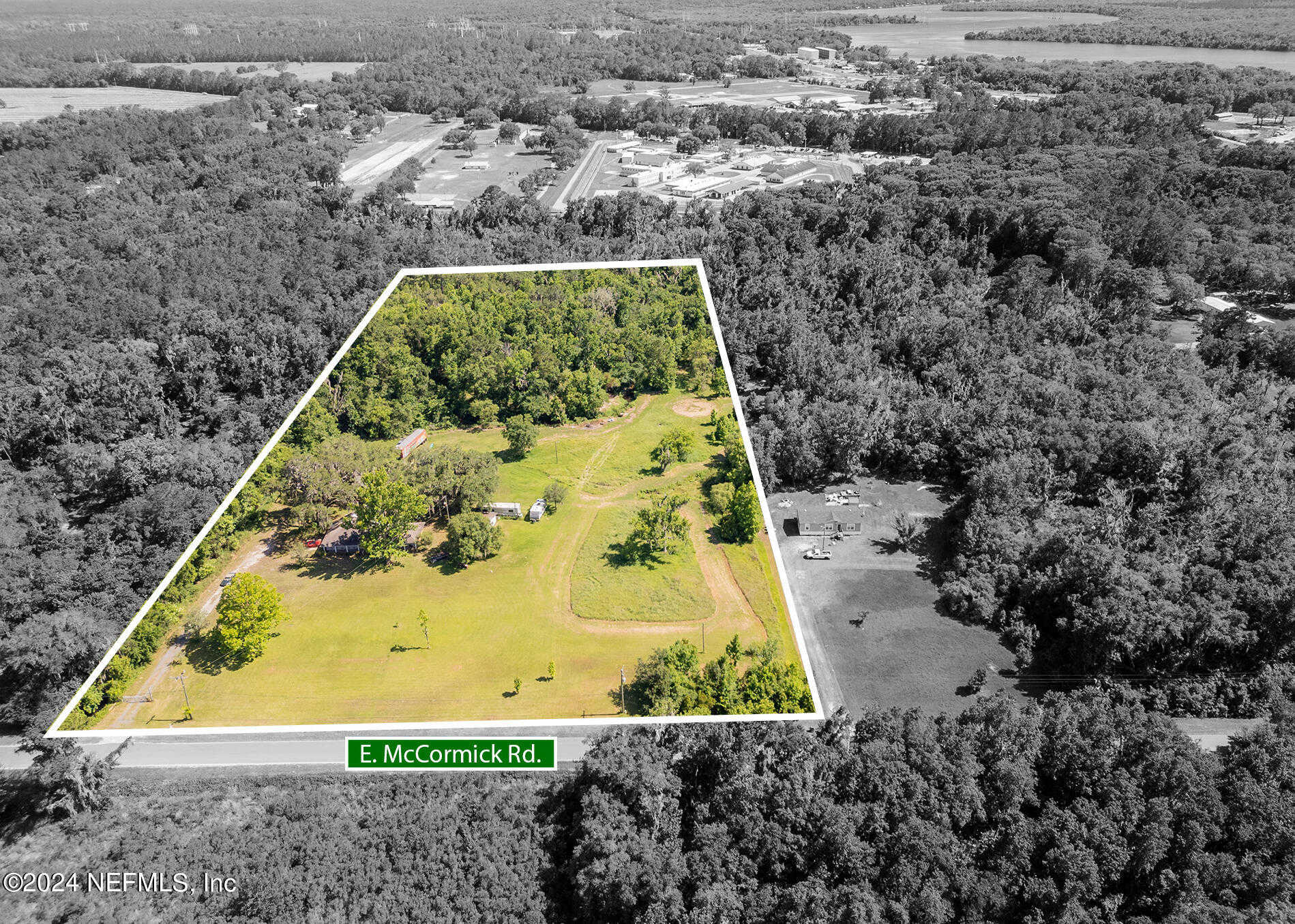 photo 2: 149 E MCCORMICK Road, East Palatka FL 32131