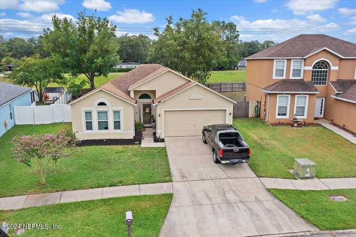 photo 1: 8826 SHINDLER CROSSING Drive, Jacksonville FL 32222