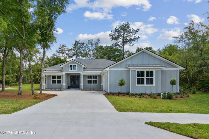 photo 1: 96050 CAPTAINS POINTE Road, Yulee FL 32097