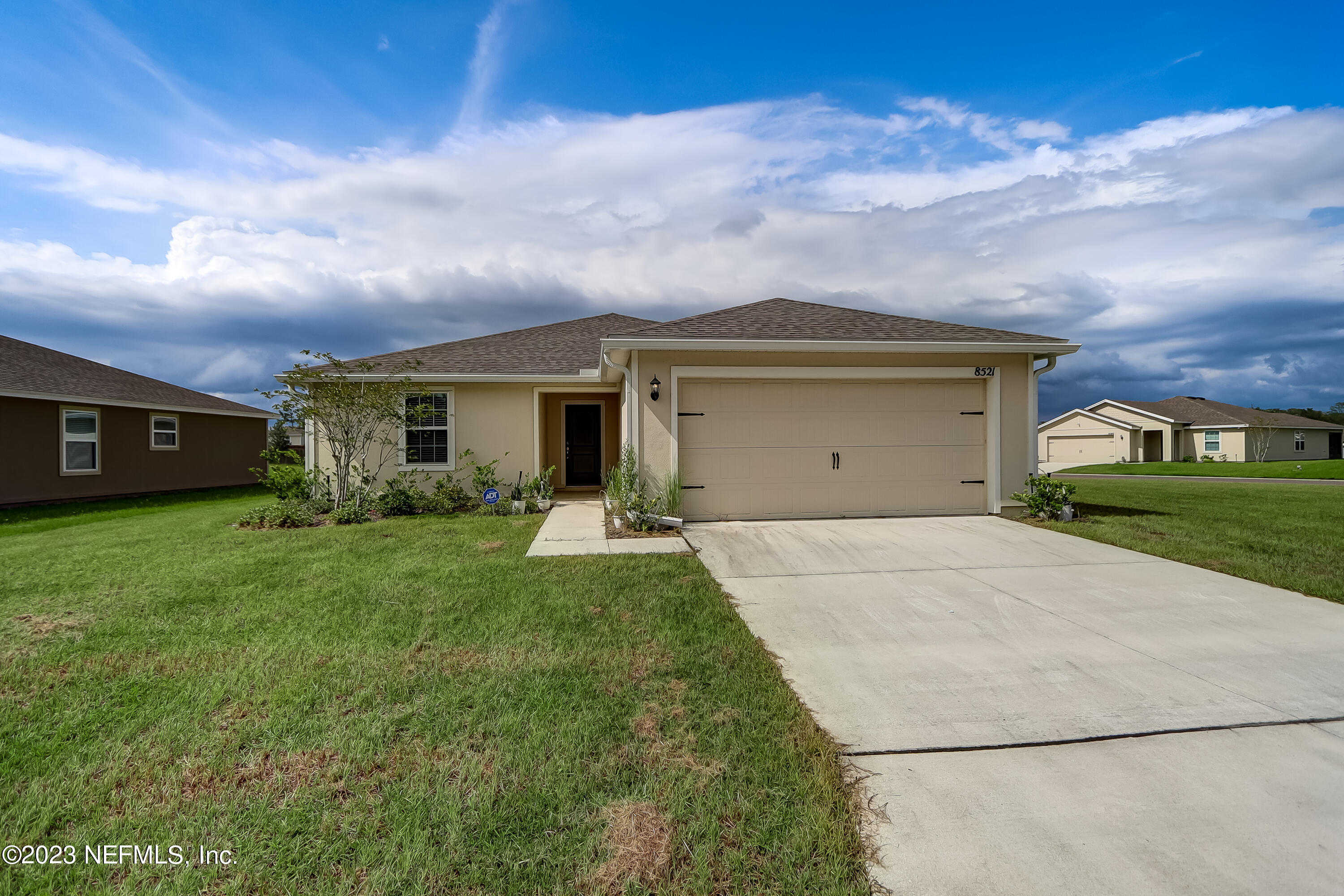 photo 1: 8521 LAKE GEORGE Circle W, Macclenny FL 32063