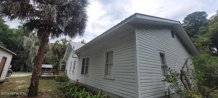 photo 2: 107 RIDGE Street, Pomona Park FL 32181