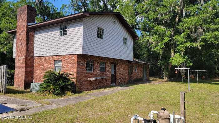 photo 2: 6978 SW COUNTY RD 18, Hampton FL 32044