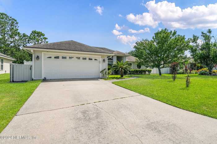 photo 2: 12740 BENTWATER Drive, Jacksonville FL 32246