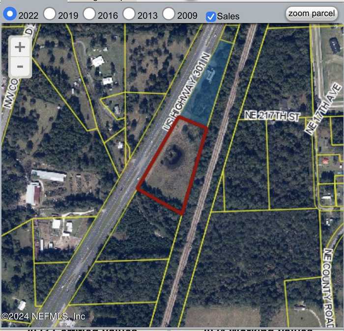 photo 2: 301 N HWY, Lawtey FL 32058