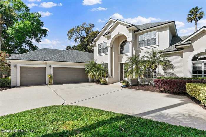 photo 2: 401 CLEARWATER Drive, Ponte Vedra Beach FL 32082