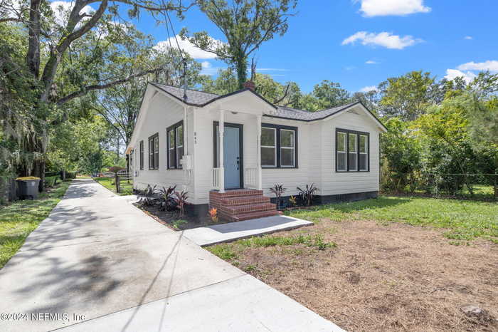 photo 1: 845 SARANAC Street, Jacksonville FL 32254