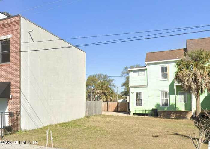 photo 2: W 6TH Street, Jacksonville FL 32206