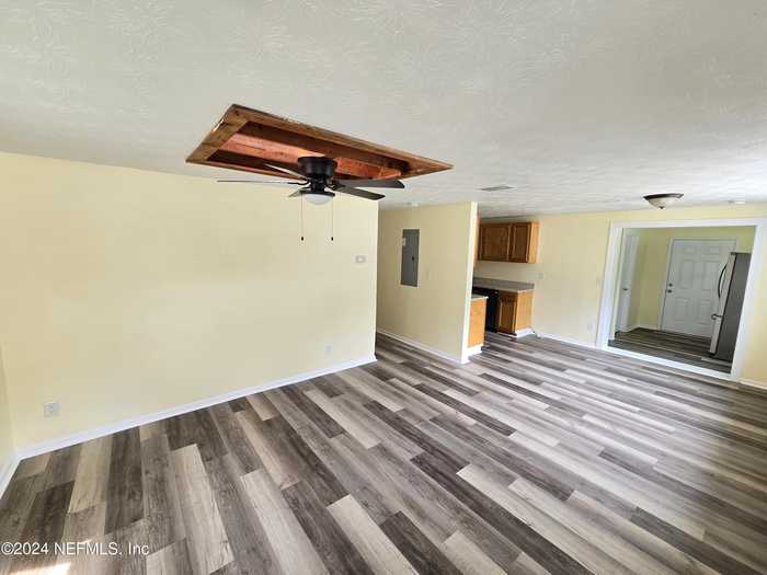 photo 2: 8822 HARE Avenue, Jacksonville FL 32211