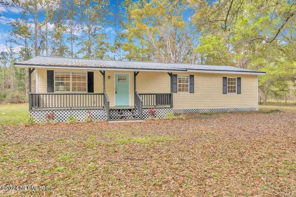 photo 1: 48088 HADDOCK Road, Hilliard FL 32046