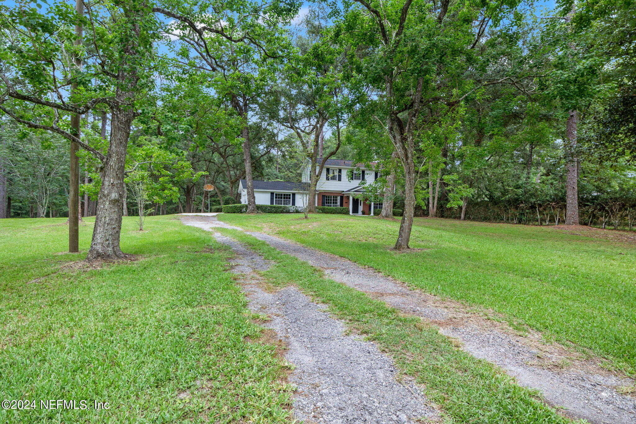 photo 1: 2061 LAUREL Drive, Middleburg FL 32068