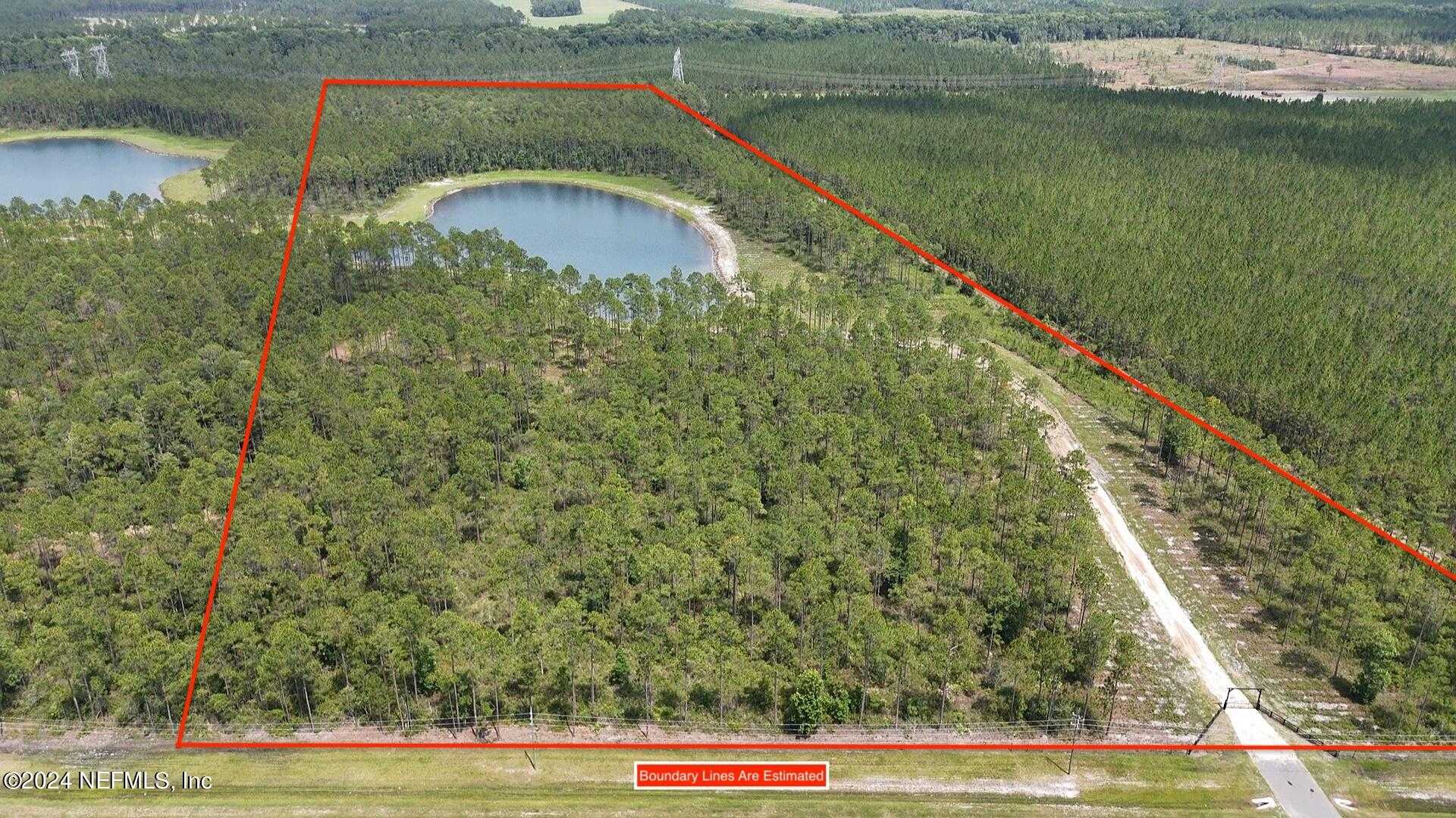 photo 2: LOT 5 NE US HWY 301, Jacksonville FL 32234