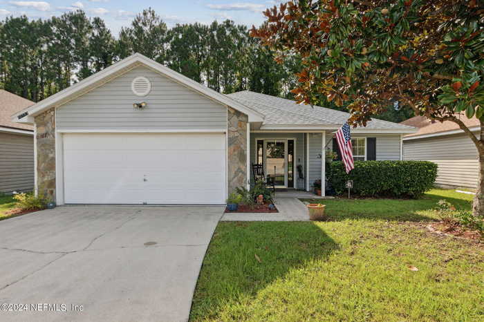 photo 1: 96593 COMMODORE POINT Drive, Yulee FL 32097