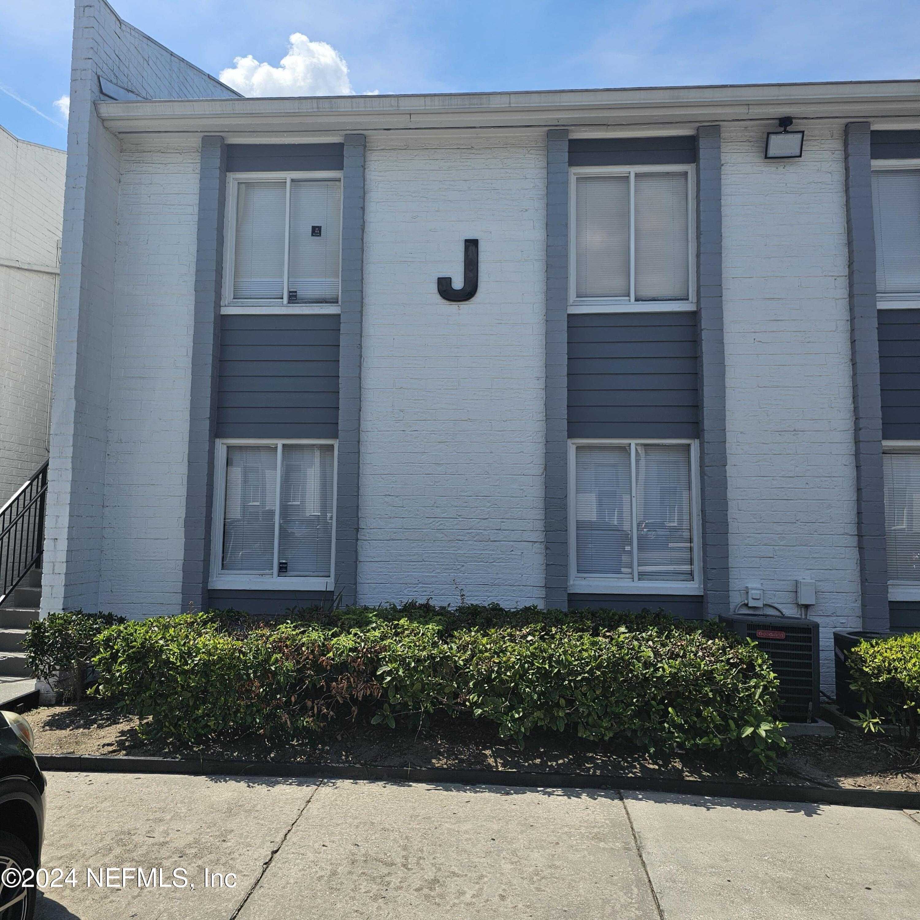 photo 2: 3952 ATLANTIC Boulevard, Jacksonville FL 32207