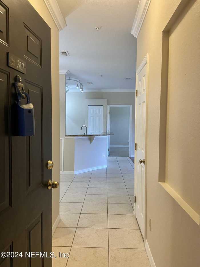 photo 2: 13810 SUTTON PARK Drive N Unit 317, Jacksonville FL 32224