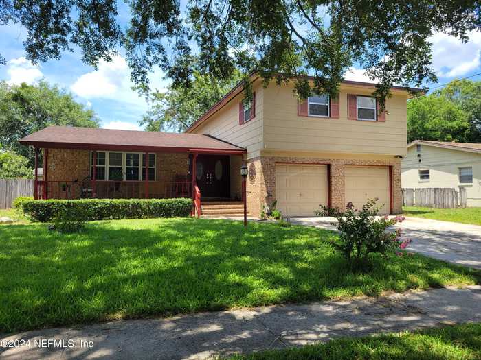 photo 1: 8205 BARRACUDA Road, Jacksonville FL 32244