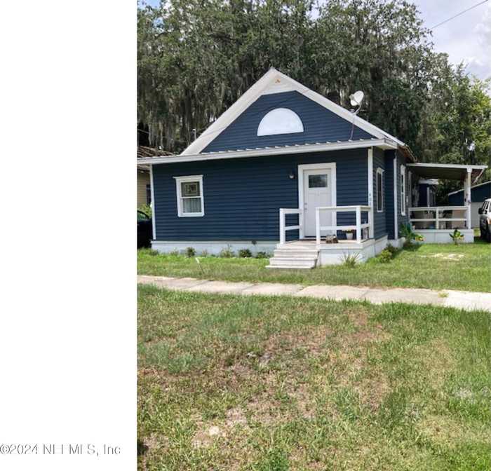 photo 1: 408 MADISON Street, Palatka FL 32177