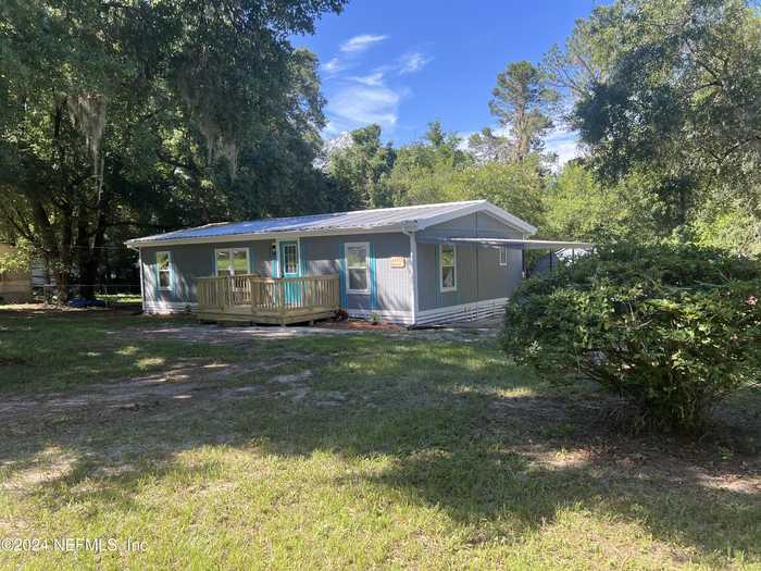 photo 1: 6401 CASCADE Drive, Keystone Heights FL 32656