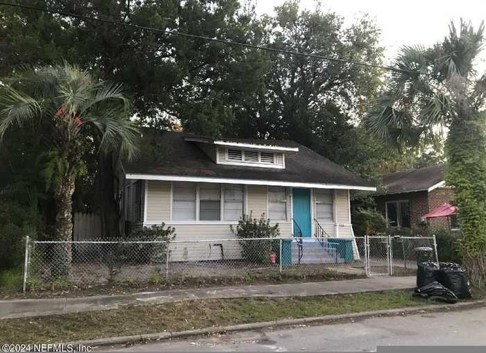 photo 1: 406 W 19TH Street, Jacksonville FL 32206