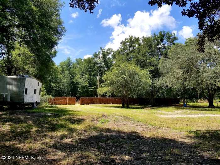 photo 1: 124 S EDGELINE Road, Satsuma FL 32189