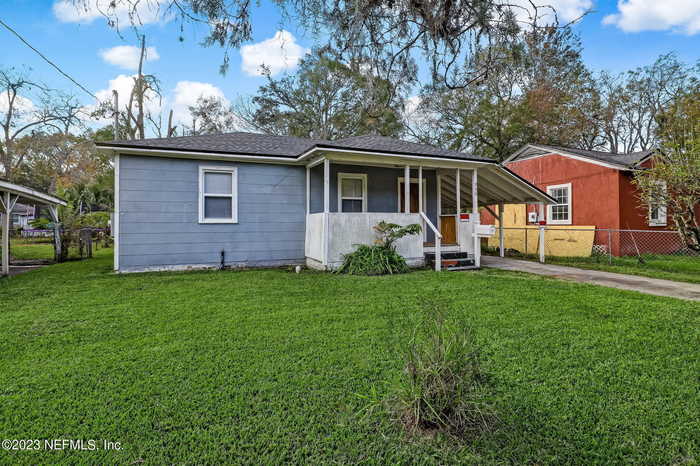 photo 1: 936 SARANAC Street, Jacksonville FL 32254