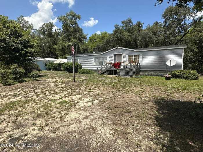 photo 2: 5508 CROCKETT Court, Keystone Heights FL 32656