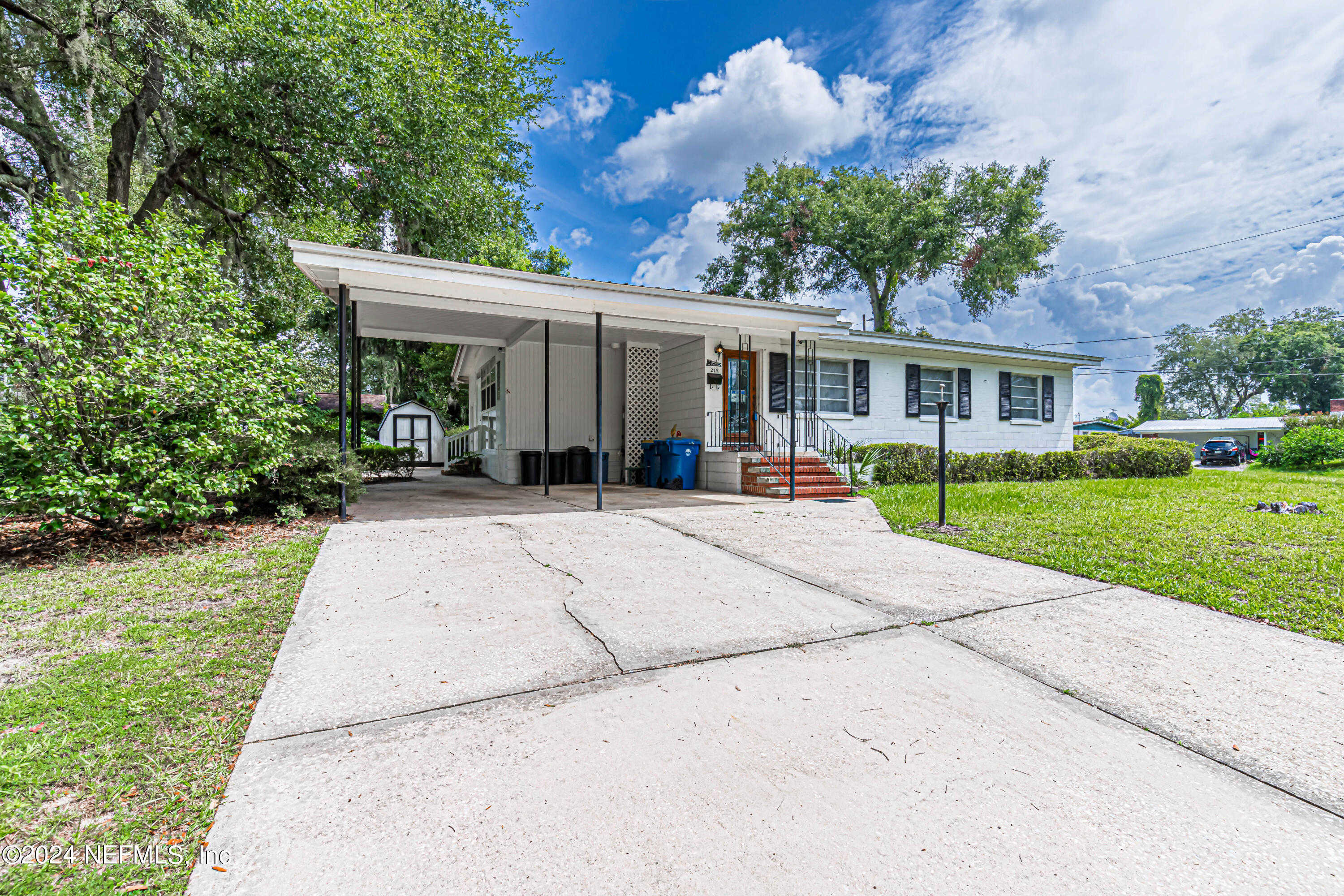 photo 2: 215 CLAUDIA Drive, Jacksonville FL 32218