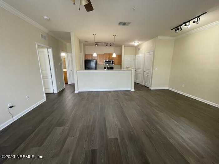 photo 1: 8290 GATE Parkway W Unit 1305, Jacksonville FL 32216