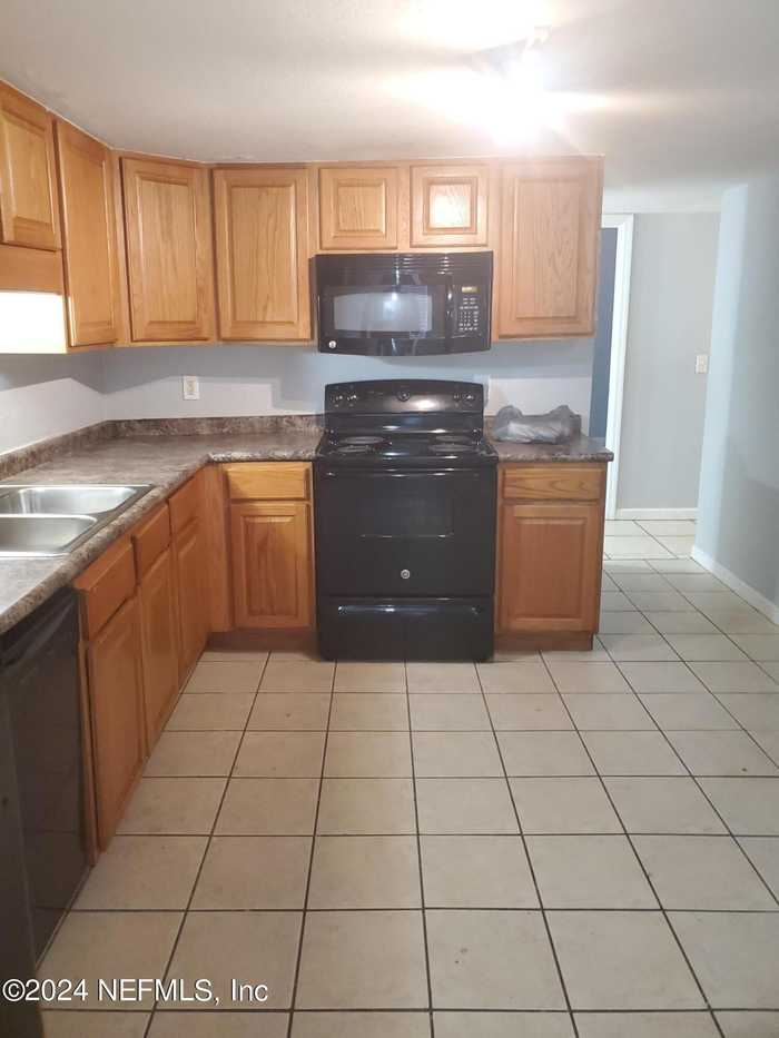 photo 2: 8880 OLD KINGS Road Unit 17, Jacksonville FL 32257