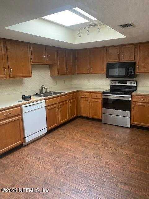 photo 3: 7827 FAWN VALLEY Lane, Jacksonville FL 32256