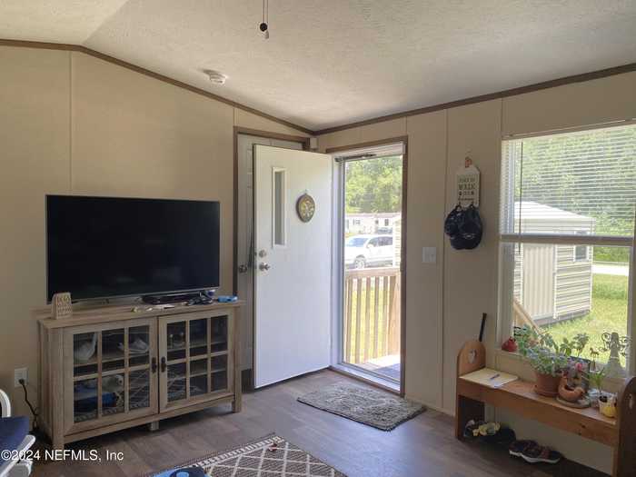 photo 1: 119 PALMETTO Road, Satsuma FL 32189