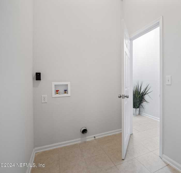 photo 2: 8208 WHITE FALLS Boulevard Unit 111, Jacksonville FL 32256