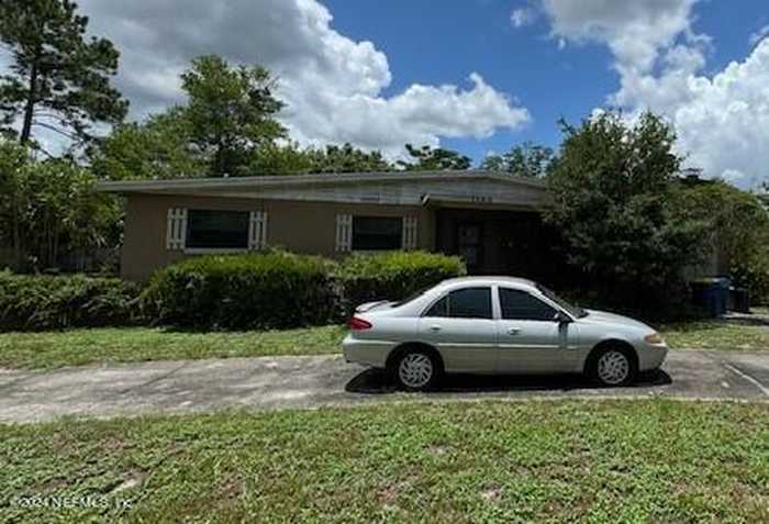 photo 2: 7362 ARBLE Drive, Jacksonville FL 32211