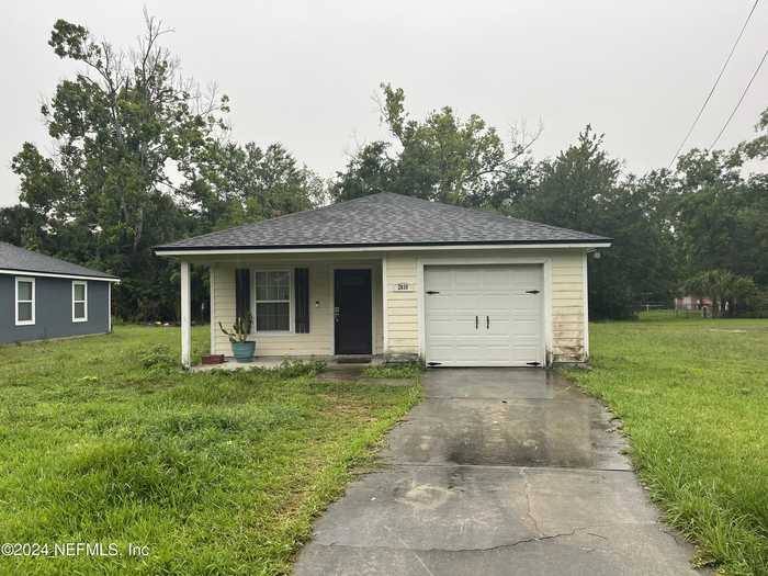 photo 1: 2830 WICKWIRE Street Unit 2, Jacksonville FL 32225